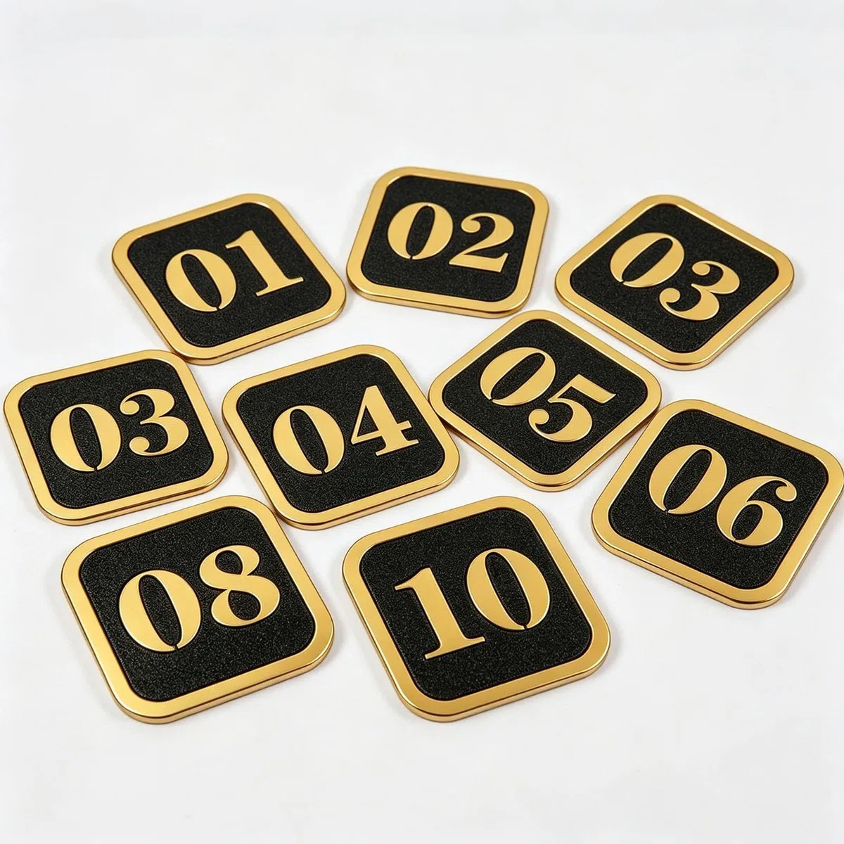 numéro 1-10 1-30 1-50 1-100 Plaques D'immatriculation En Acrylique, Étiquette Numérique À Double Couche Avec Fond Doré, Étiquette(B-Black-1-100,L 8 CM W 8 CM)